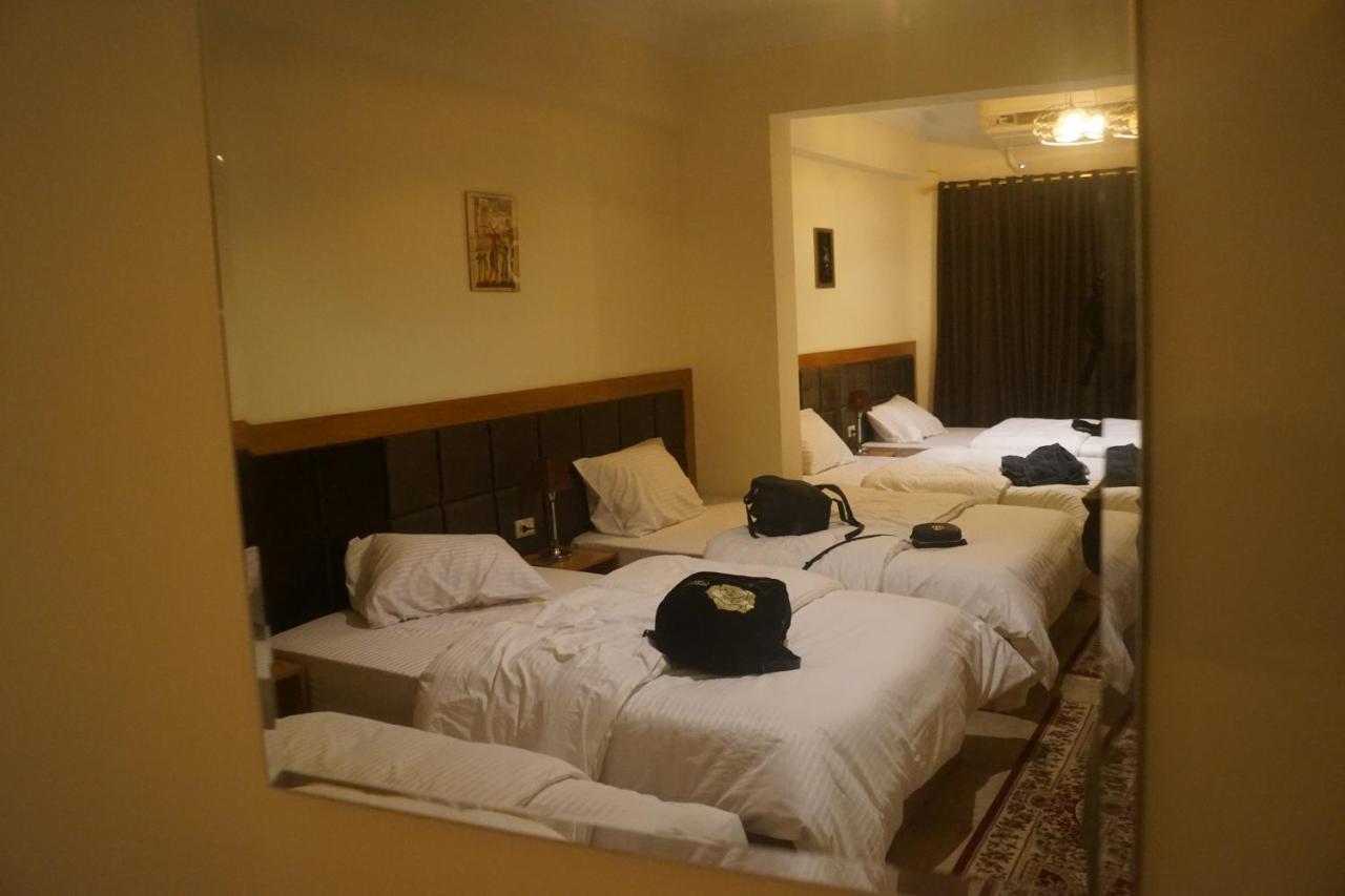 Draz Pyramids View Bed & Breakfast Kafrat al Jabal Luaran gambar