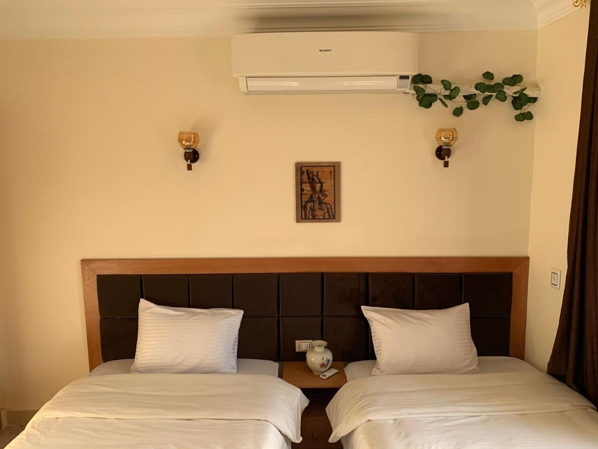 Draz Pyramids View Bed & Breakfast Kafrat al Jabal Luaran gambar