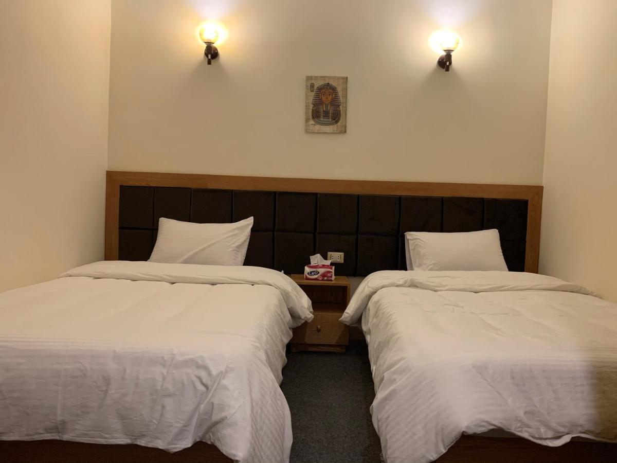 Draz Pyramids View Bed & Breakfast Kafrat al Jabal Luaran gambar