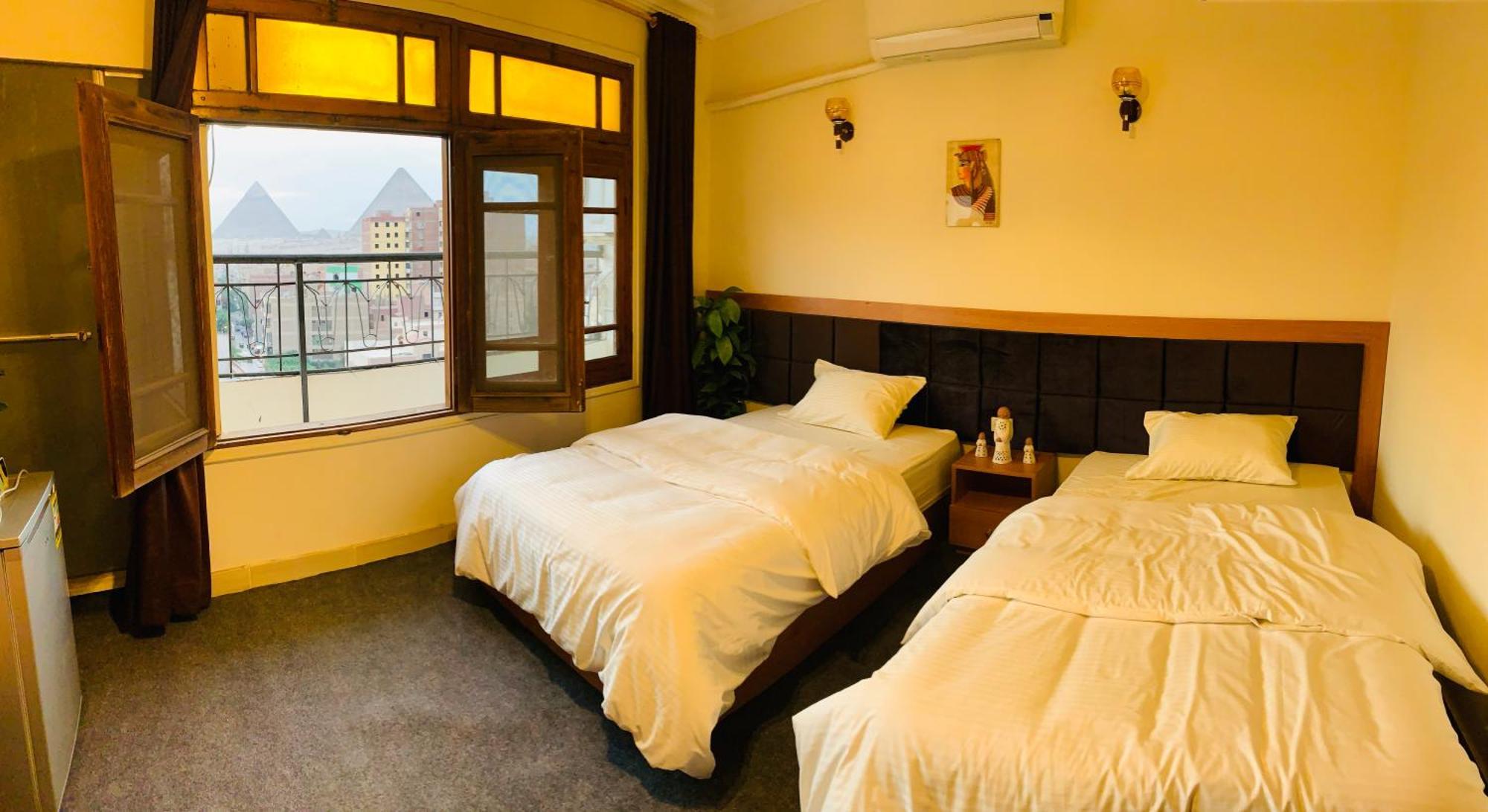 Draz Pyramids View Bed & Breakfast Kafrat al Jabal Bilik gambar